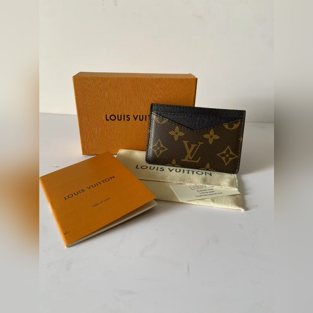 Louis Vuitton Neo Card Holder